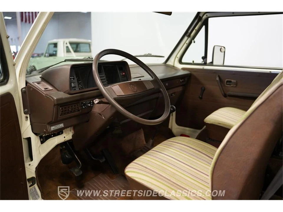 1984 Volkswagen Vanagon - Image 2 of 31