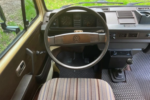 1984 Volkswagen EuroVan - Image 6 of 9