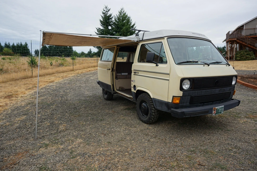 1984 Volkswagen EuroVan - Image 23 of 31