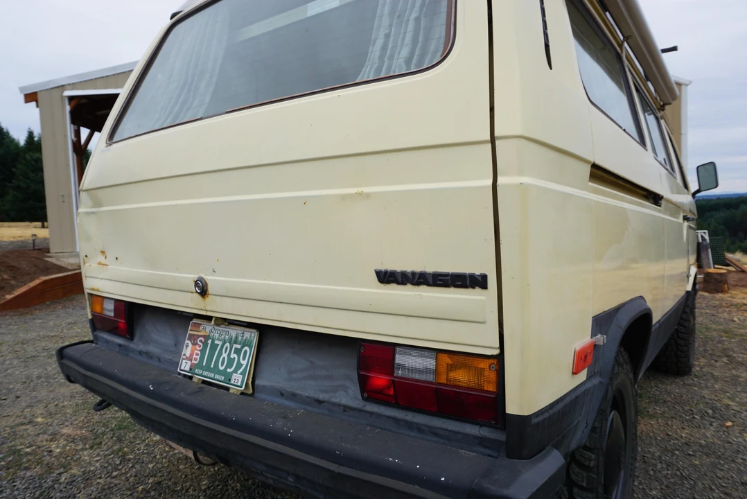 1984 Volkswagen EuroVan - Image 27 of 31