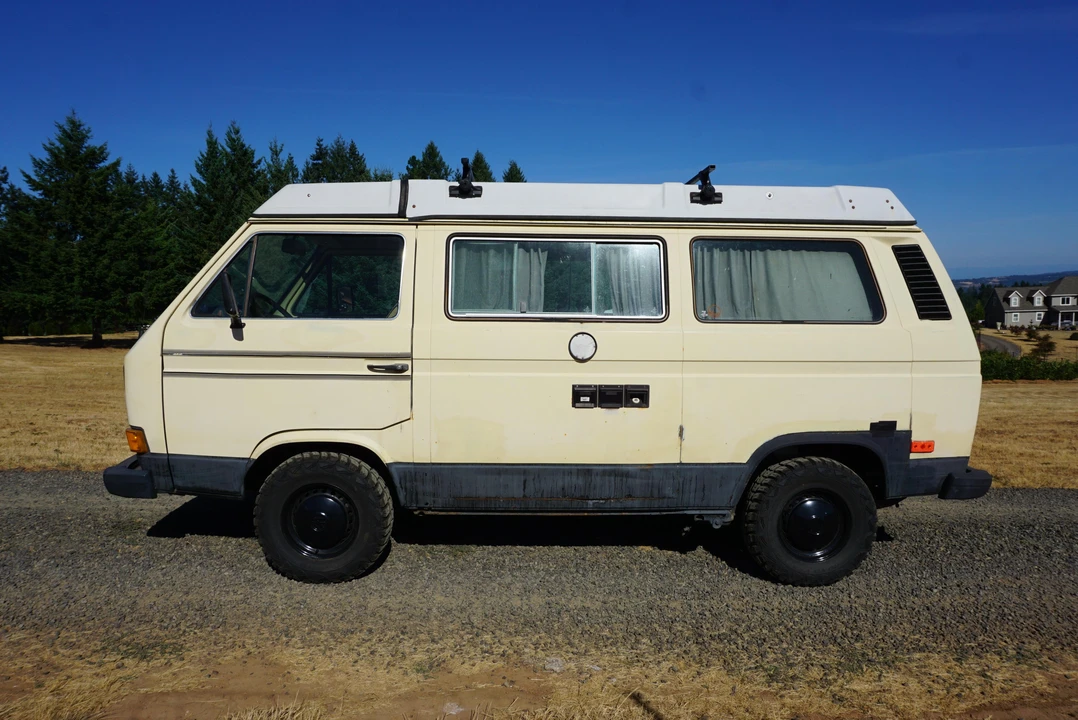 1984 Volkswagen EuroVan - Image 11 of 31