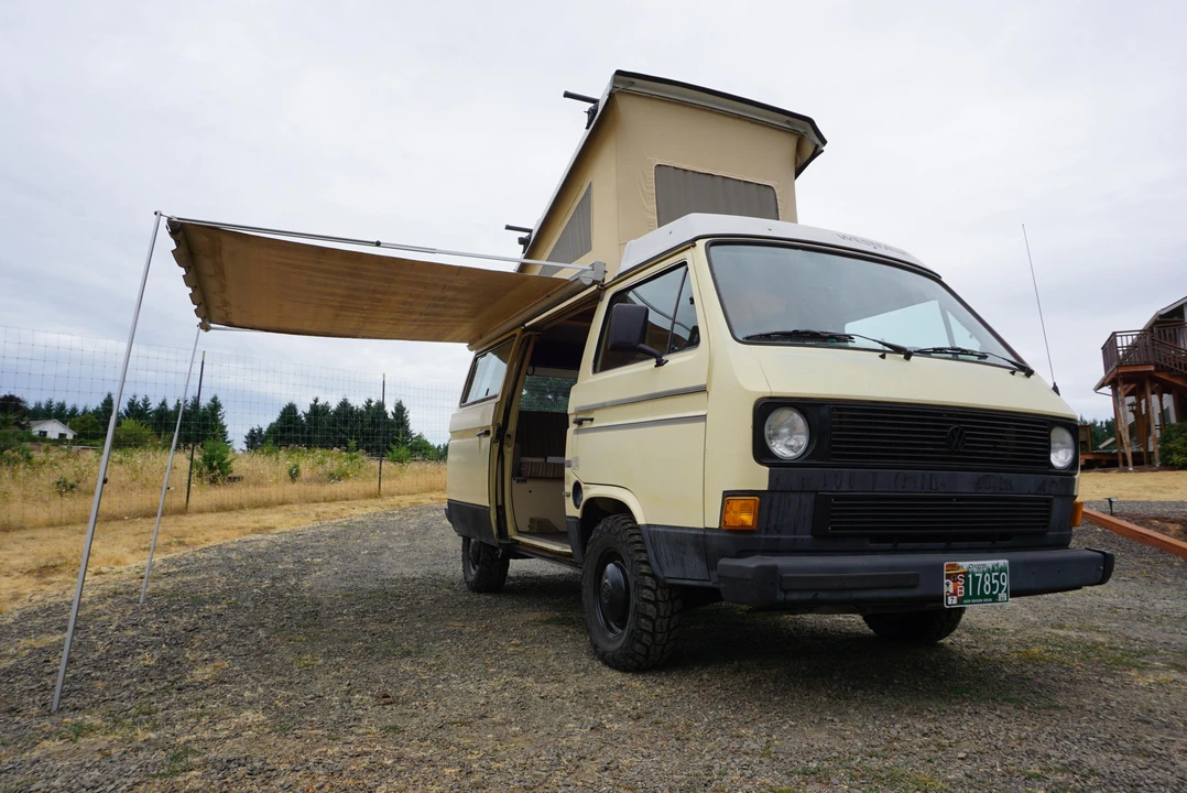 1984 Volkswagen EuroVan - Image 24 of 31