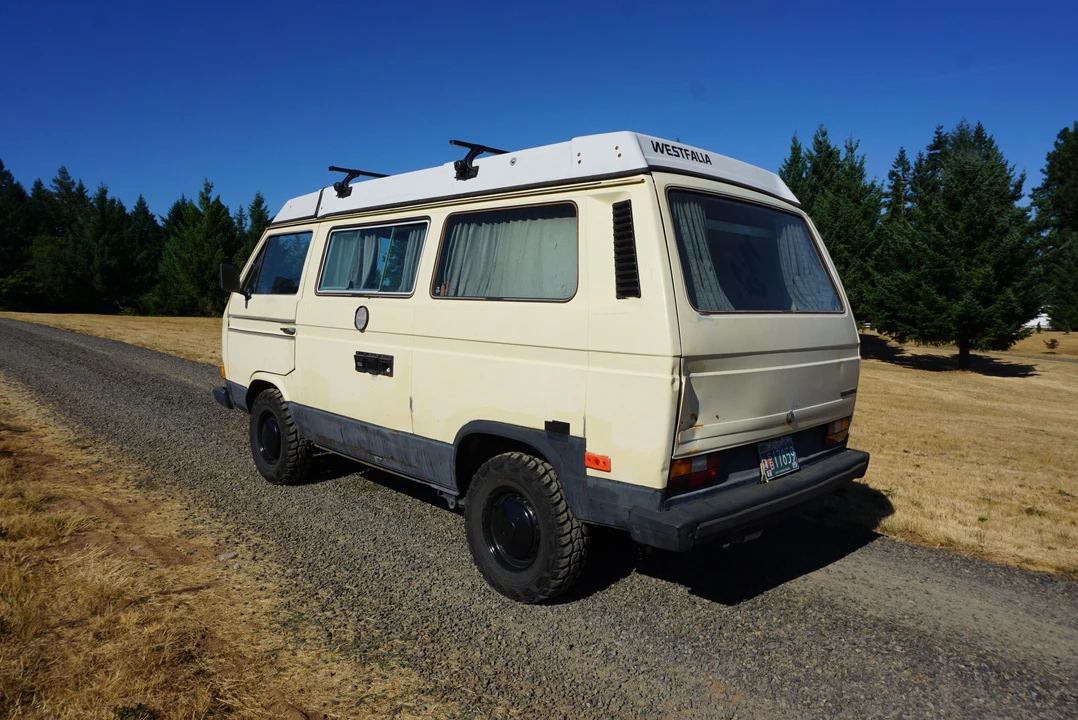 1984 Volkswagen EuroVan - Image 13 of 31