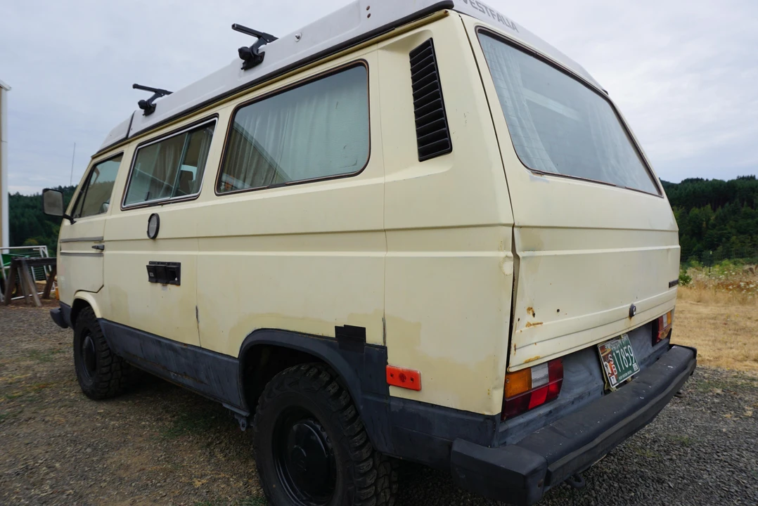 1984 Volkswagen EuroVan - Image 14 of 31