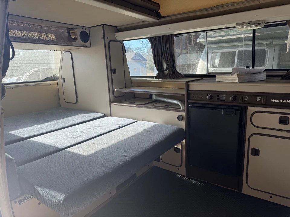 1984 Volkswagen Vanagon - Image 13 of 20