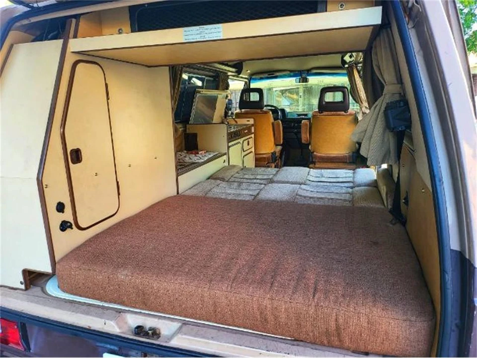1984 Volkswagen Vanagon - Image 17 of 25