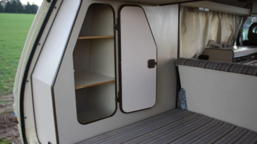 1984 Volkswagen EuroVan - Image 8 of 12