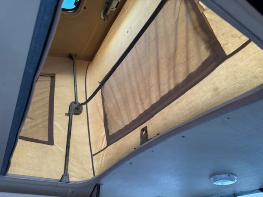 1984 Volkswagen Bay-Window Camper - Image 21 of 27