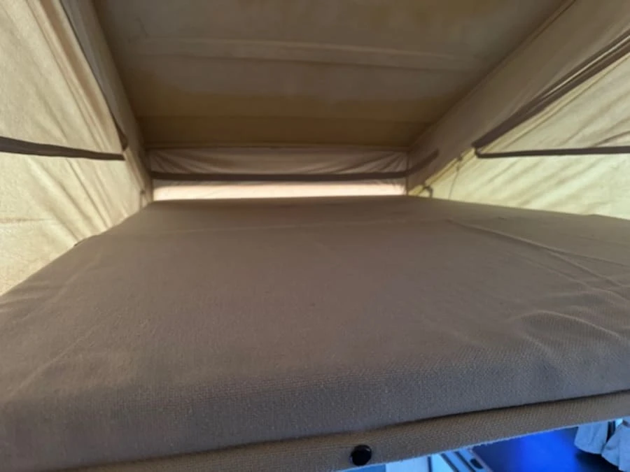 1984 Volkswagen Bay-Window Camper - Image 18 of 27
