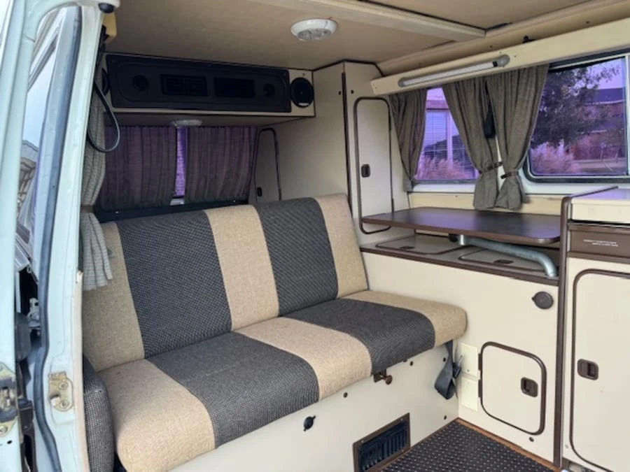1984 Volkswagen Bay-Window Camper - Image 26 of 27