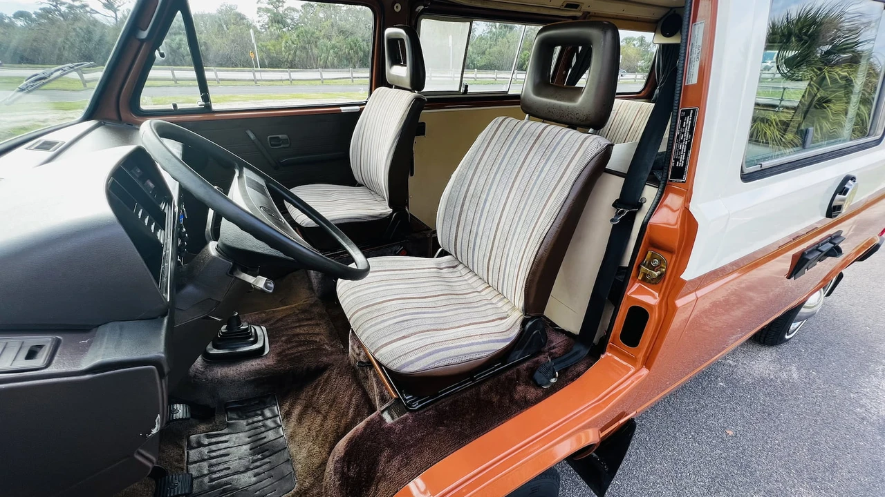 1984 Volkswagen Bay-Window Camper - Image 3 of 14
