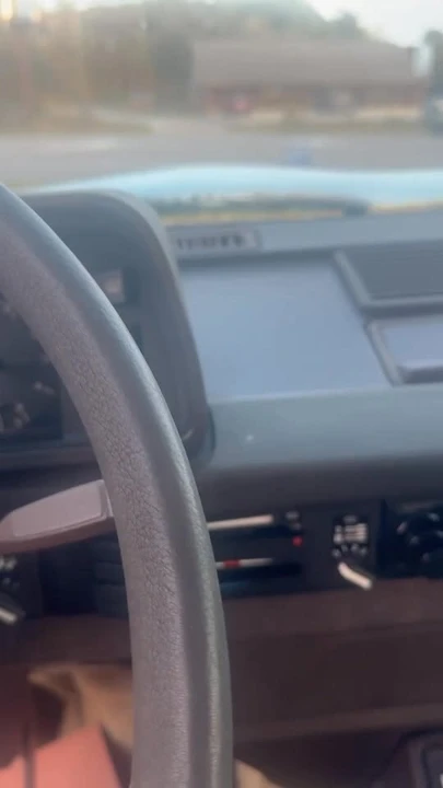 1984 Volkswagen Vanagon - Image 9 of 9