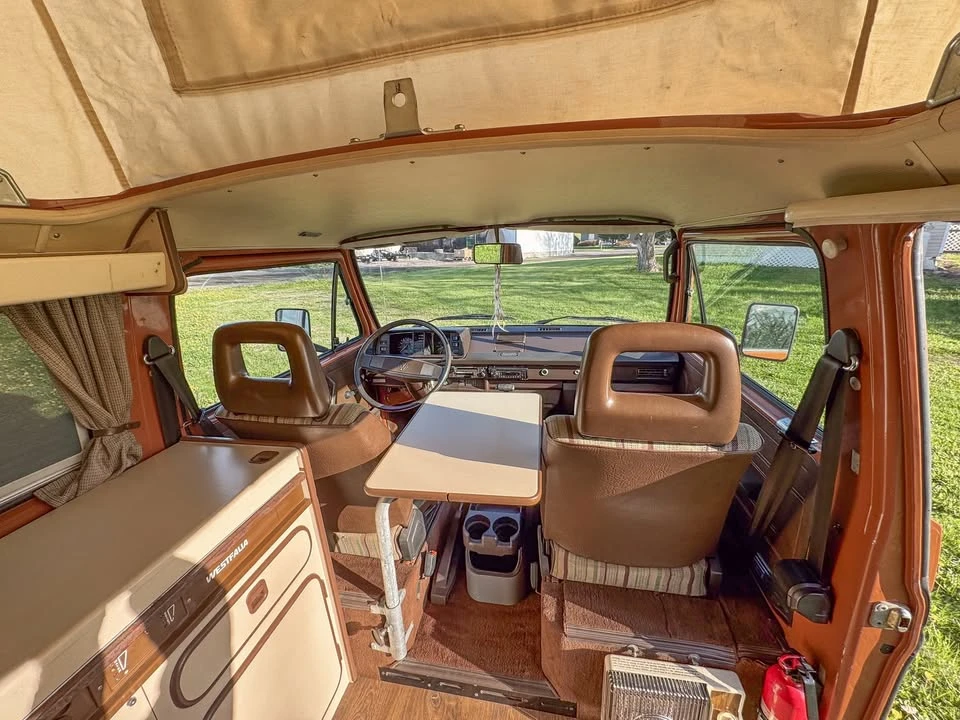 1984 Volkswagen Vanagon - Image 8 of 11