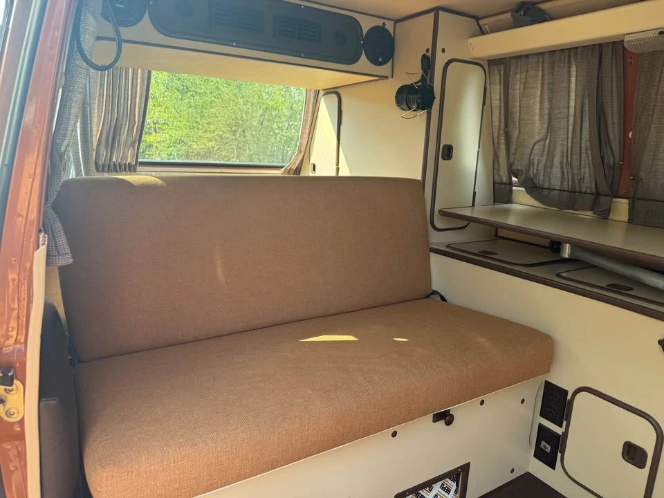 1984 Volkswagen Vanagon - Image 6 of 13
