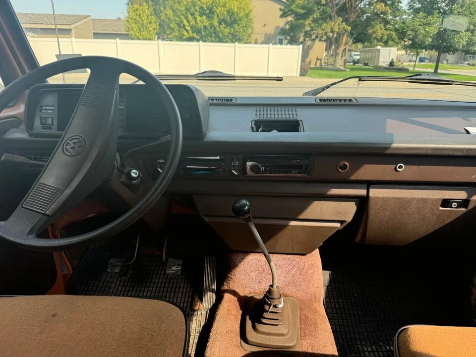 1984 Volkswagen Vanagon - Image 9 of 13