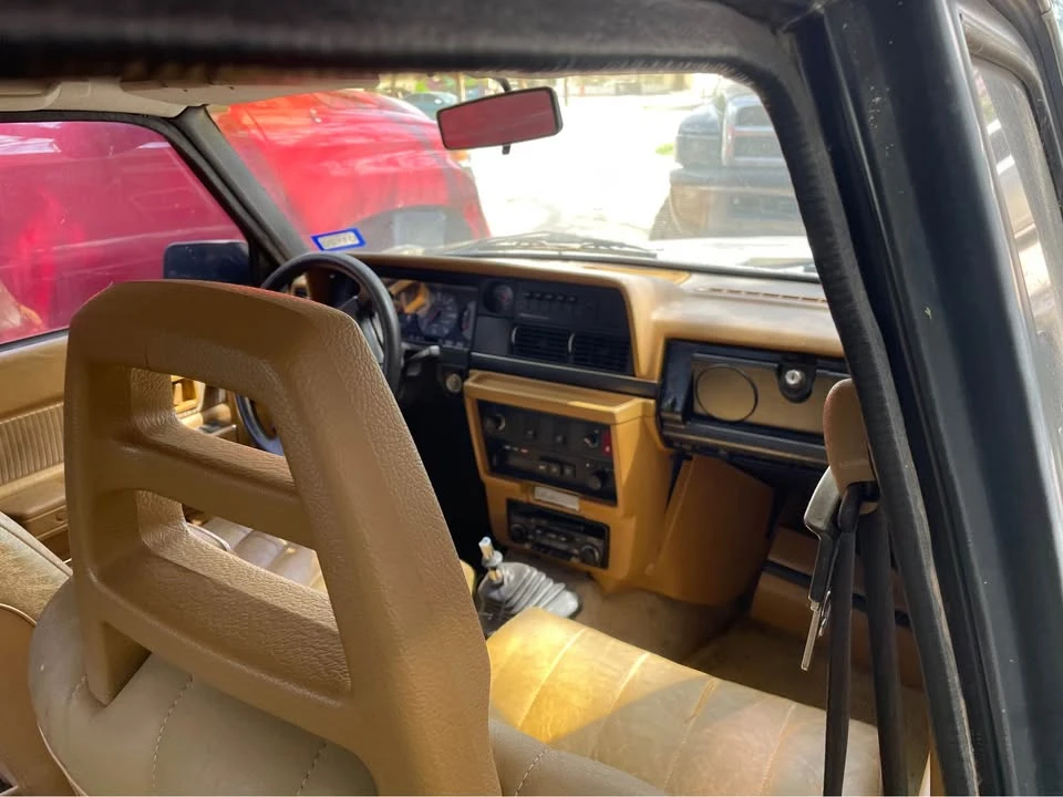 1984 Volvo 244 - Image 6 of 11