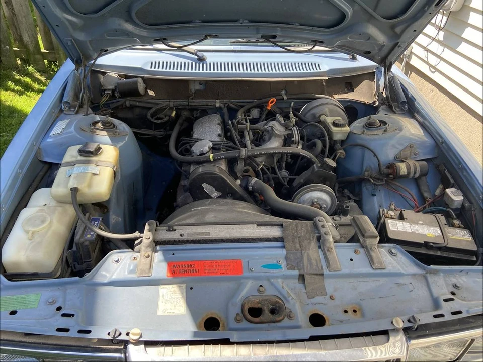 1984 Volvo 244 - Image 4 of 4