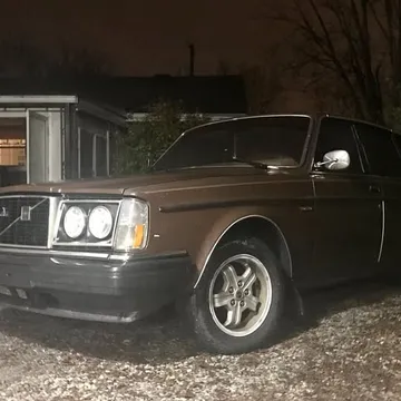 1984 Volvo 240 DL