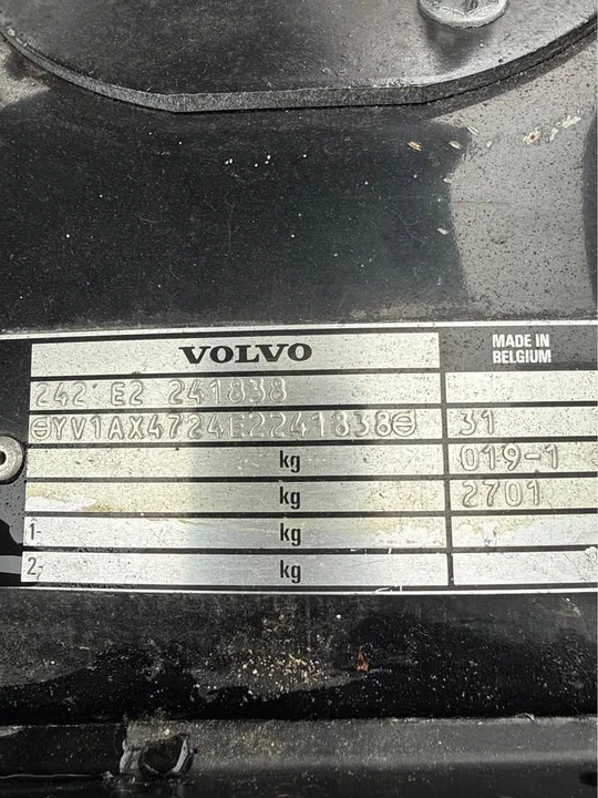 1984 Volvo 244 - Image 2 of 5