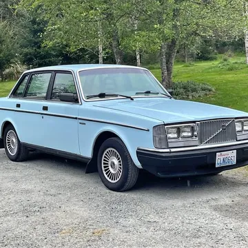 1984 Volvo 240 Sedan