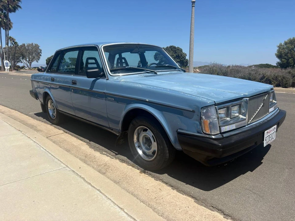 1984 Volvo 200 Series - Image 3 of 14