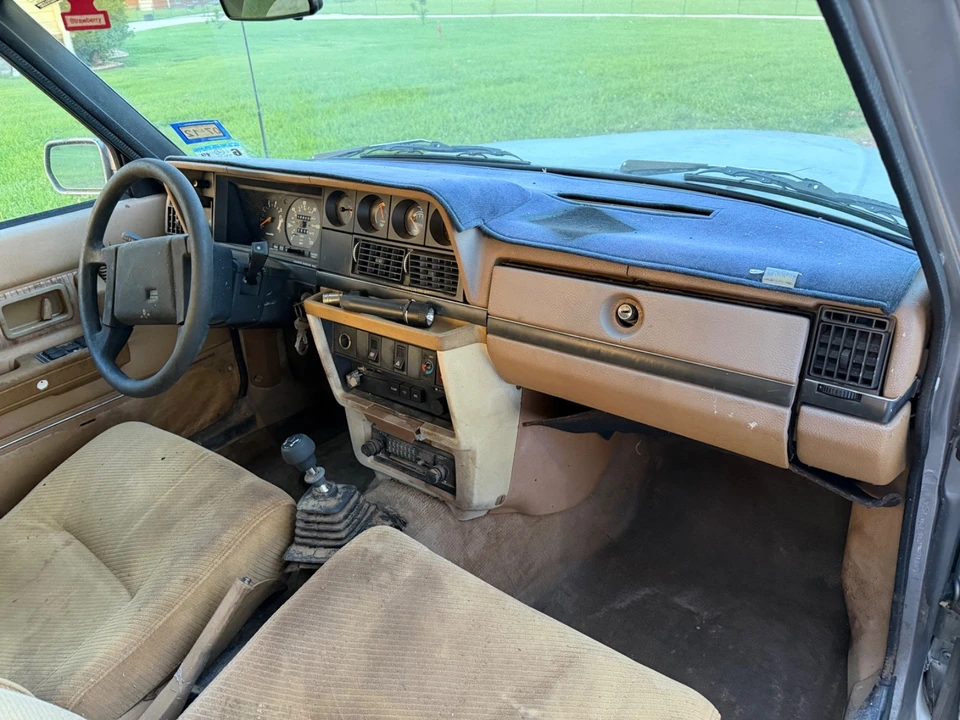 1984 Volvo 244 - Image 10 of 22