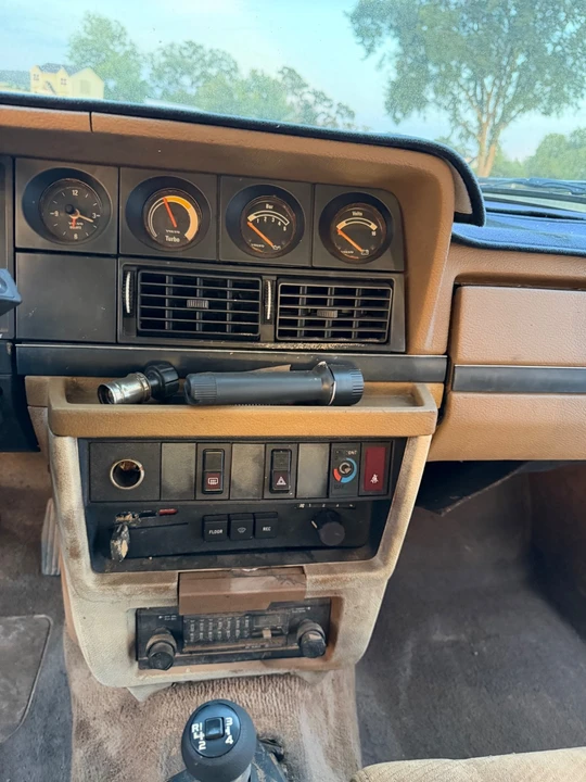 1984 Volvo 244 - Image 18 of 22