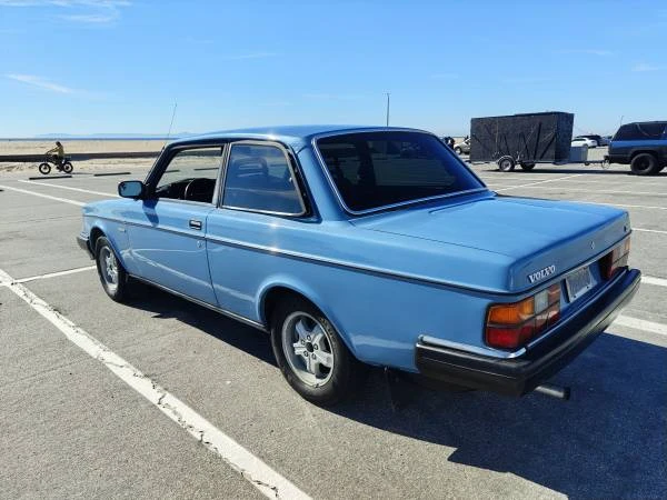 1984 Volvo 242 - Image 4 of 21