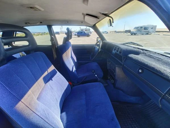 1984 Volvo 242 - Image 17 of 21