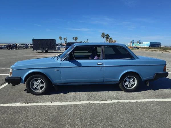 1984 Volvo 242 - Image 3 of 21
