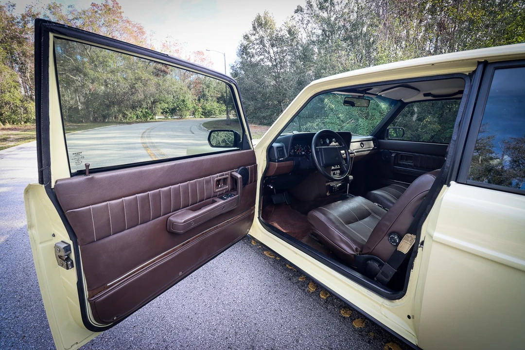 1984 Volvo 242 - Image 12 of 21