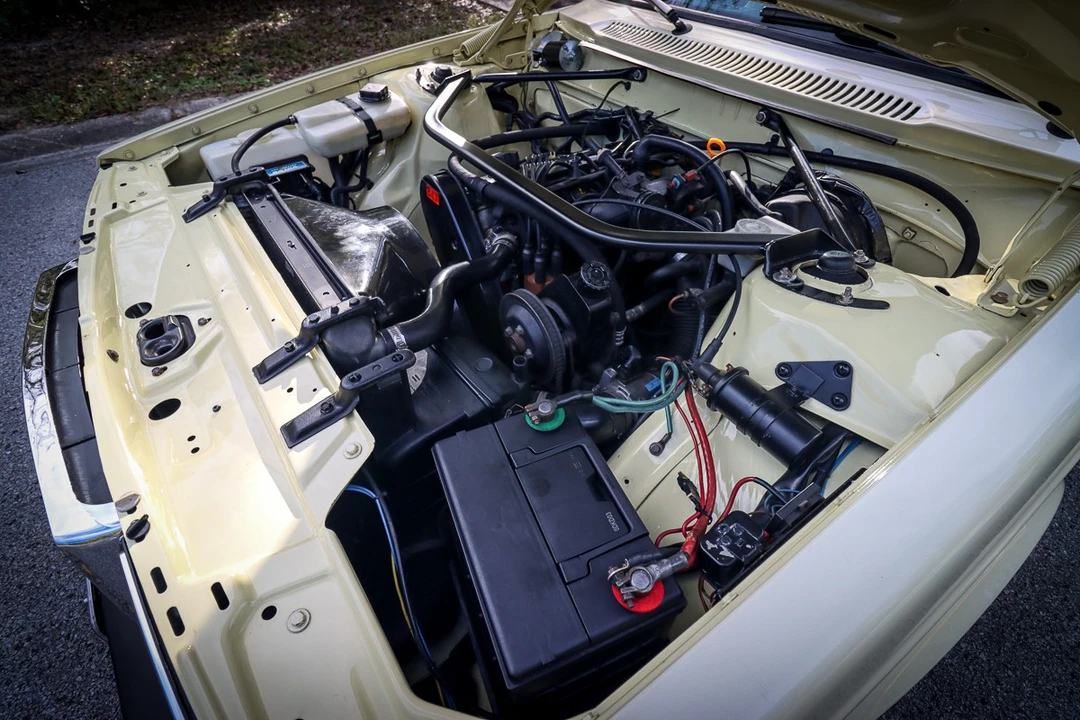 1984 Volvo 242 - Image 18 of 21