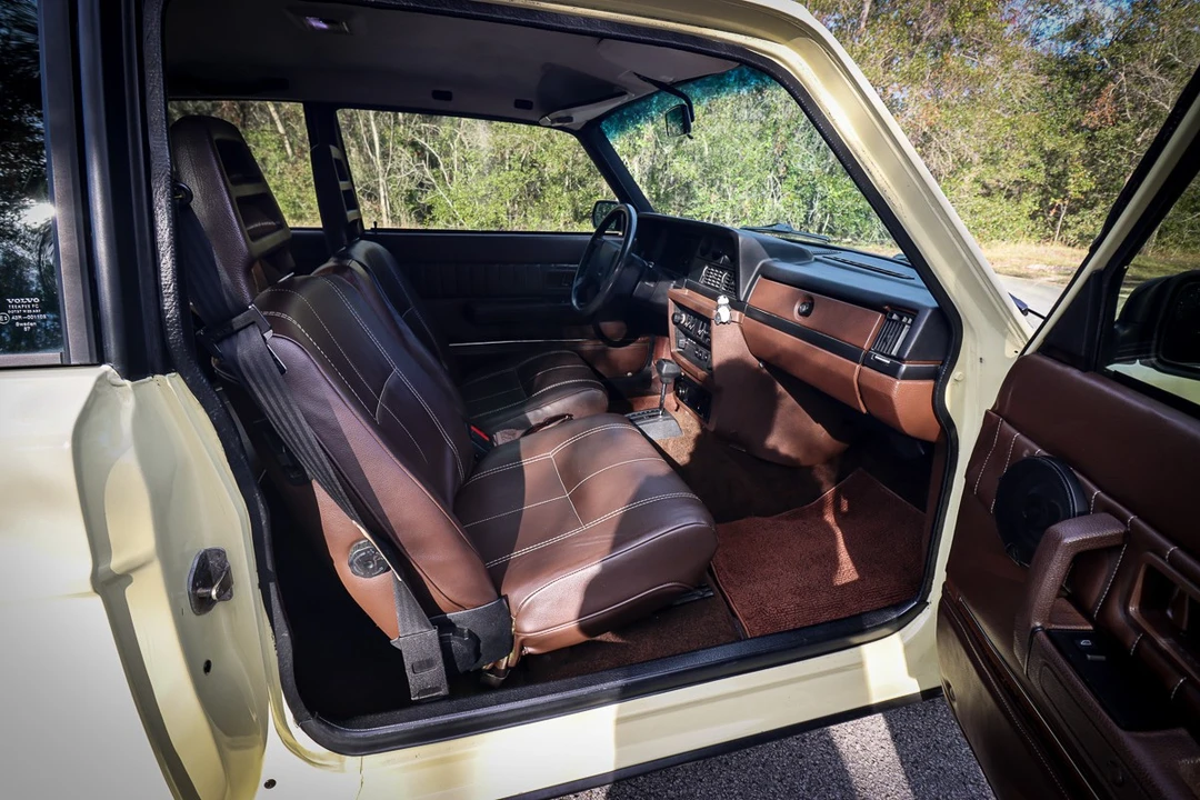 1984 Volvo 242 - Image 9 of 21