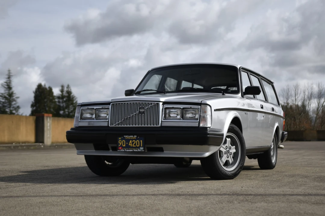 1984 Volvo 245 - Image 23 of 31