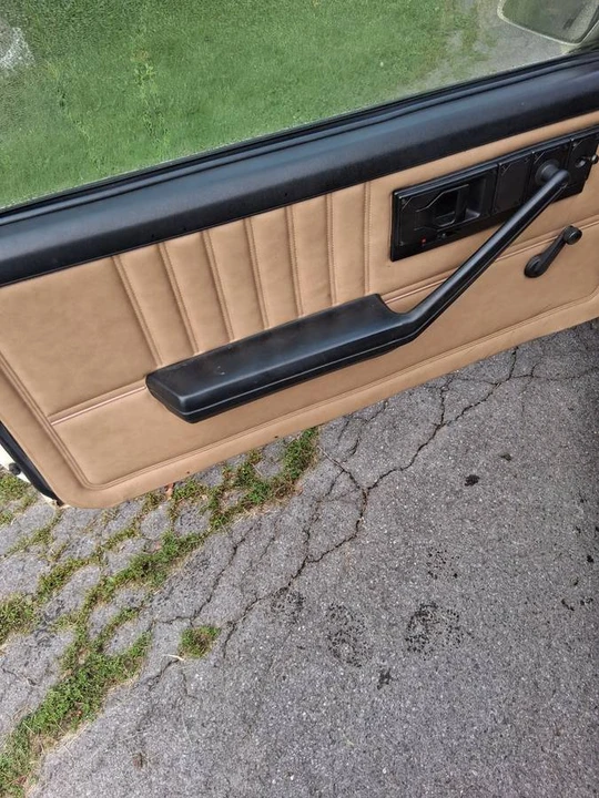 1984 Chevrolet Camaro 3rd Gen - Image 5 of 10