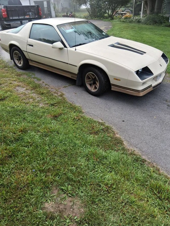 1984 Chevrolet Camaro 3rd Gen - Image 2 of 10