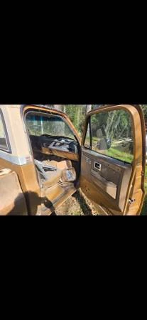 1984 GMC Sierra 1st Gen - Image 5 of 10