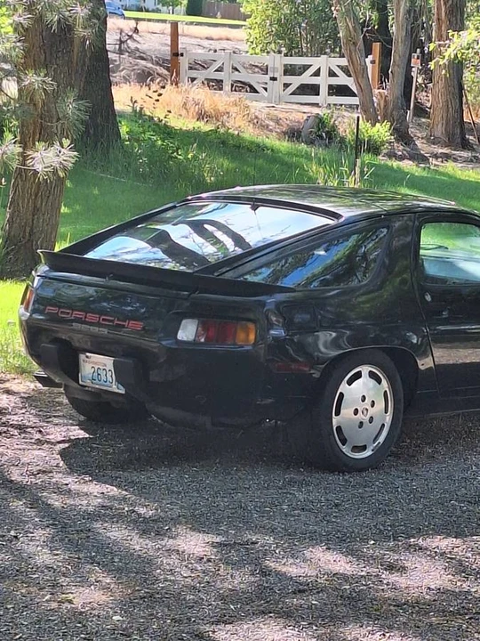 1984 Porsche 928 S - Image 3 of 15