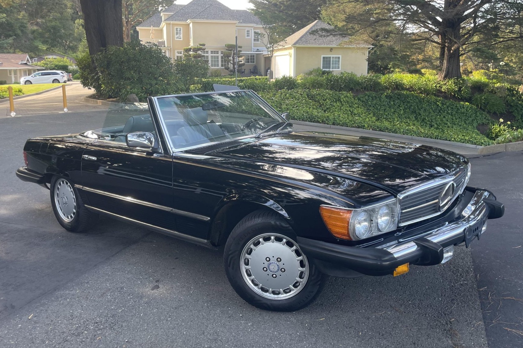 1984 Mercedes-Benz 380SL