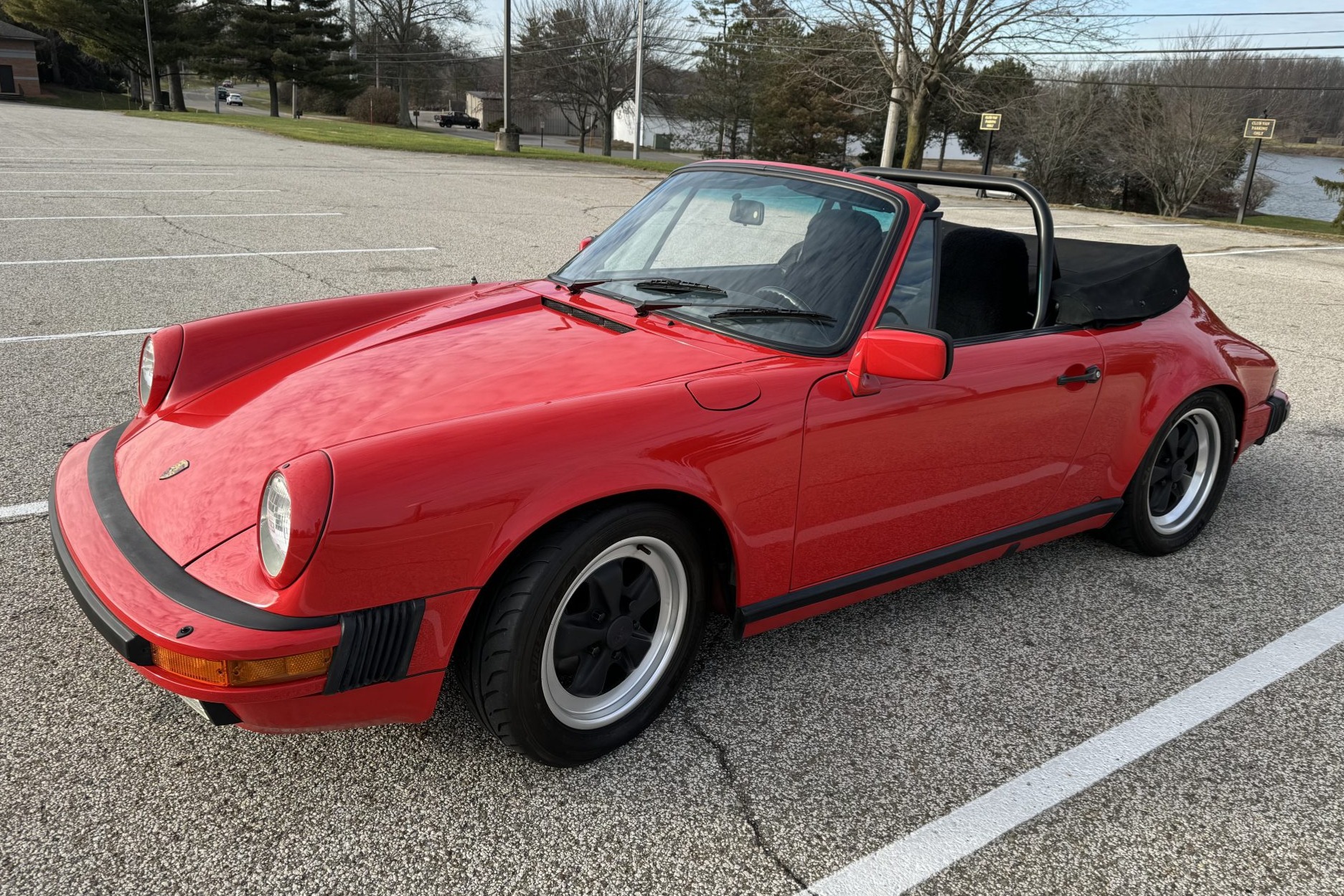1984 Porsche 911 Carrera Cabriolet