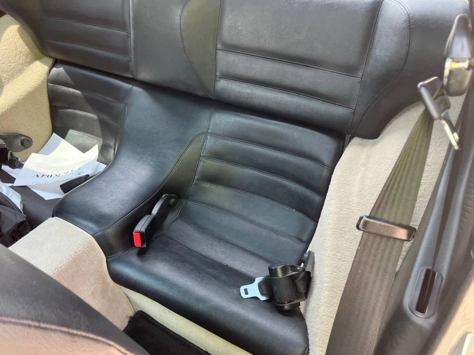 1985 Porsche 944 - Image 14 of 24