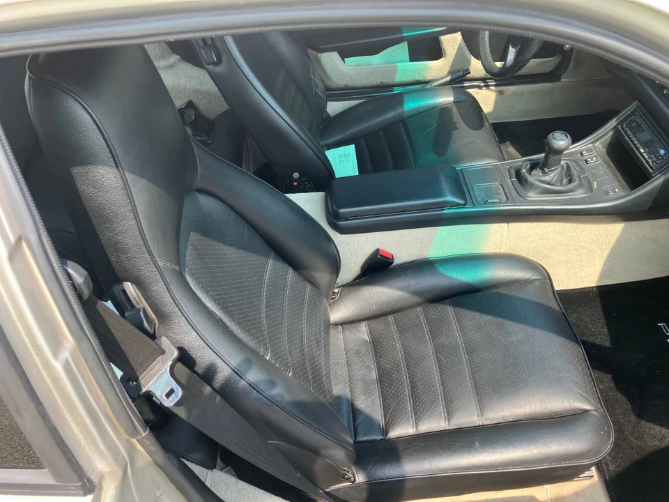 1985 Porsche 944 - Image 20 of 24