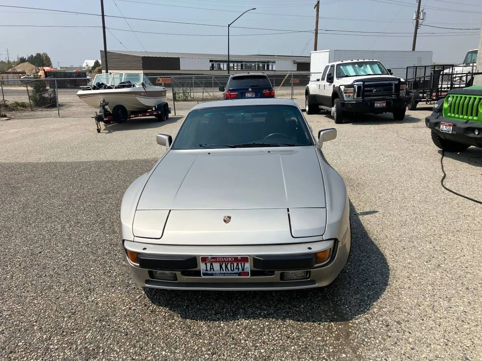 1985 Porsche 944 - Image 3 of 24