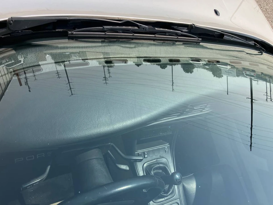 1985 Porsche 944 - Image 12 of 24