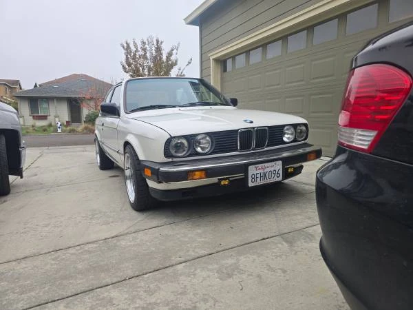 1985 BMW E30 3 Series - Image 2 of 3