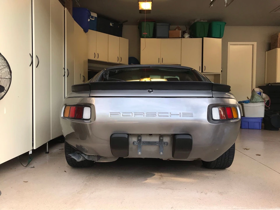 1985 Porsche 928 S - Image 3 of 8