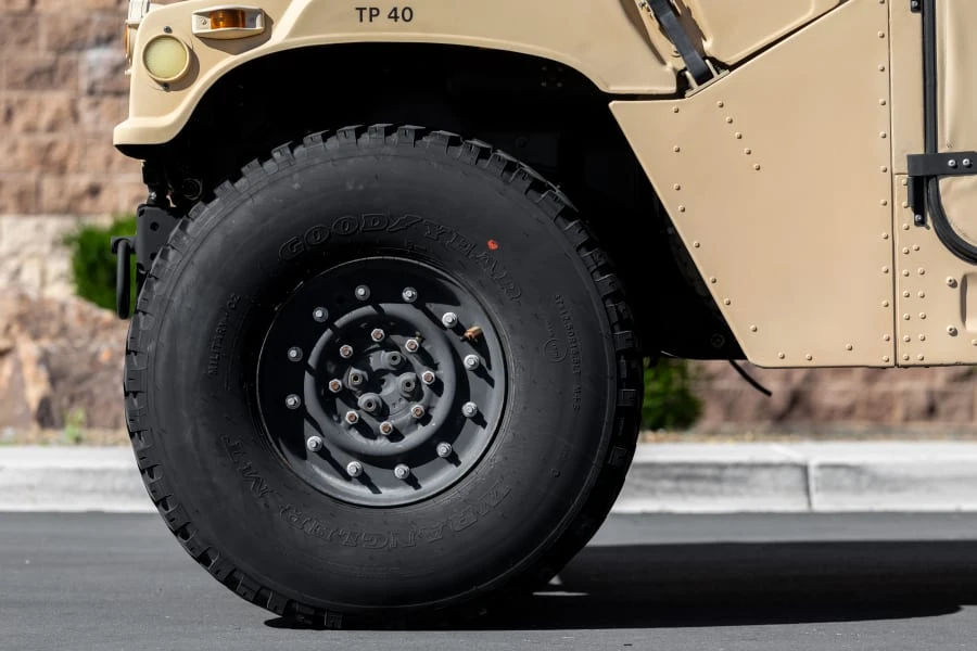 1985 AM General Hummer - Image 9 of 31