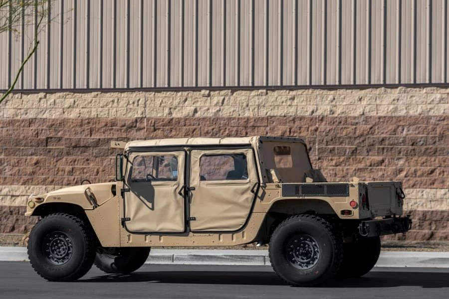 1985 AM General Hummer - Image 17 of 31