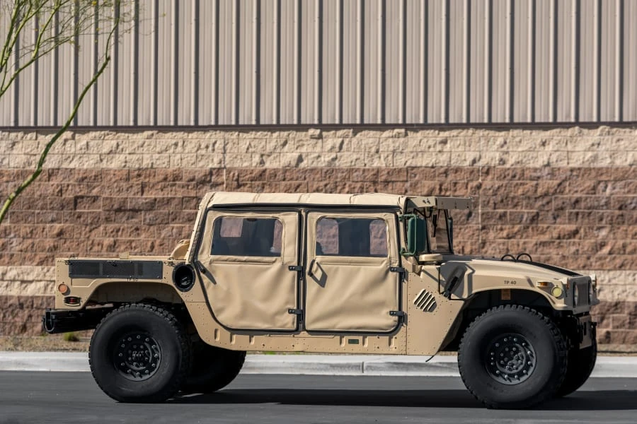 1985 AM General Hummer - Image 29 of 31