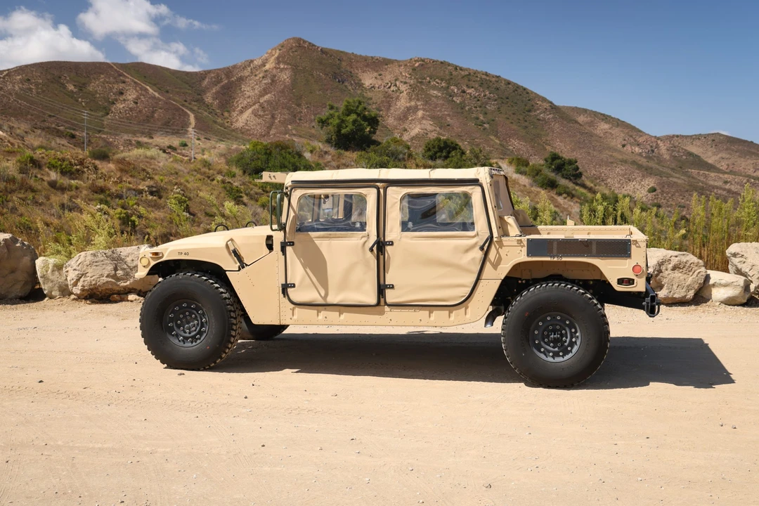 1985 Hummer HMMWV - Image 14 of 31